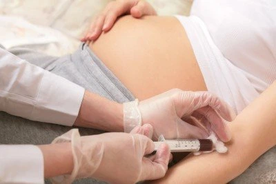Pregnant woman blood test